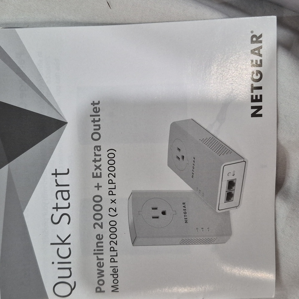 New In Original Box NETGEAR Powerline 2000 Adapter - Gray and White Never Used - Picture 3 of 3